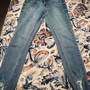 Current Air Mid-Rise Jeans